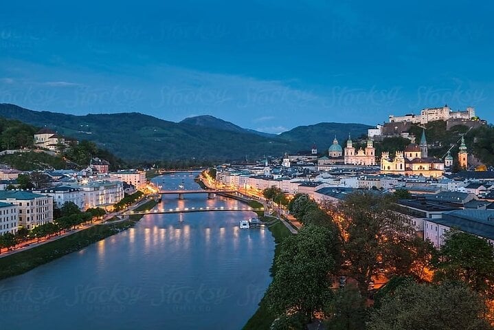 Salzburg Hallstatt and Castle Ort Private Day Trip from Vienna 9