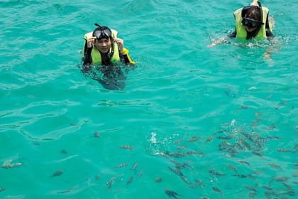 Phu Quoc Snorkeling, Speed Boat with BBQ Lunch and Drone Pictures