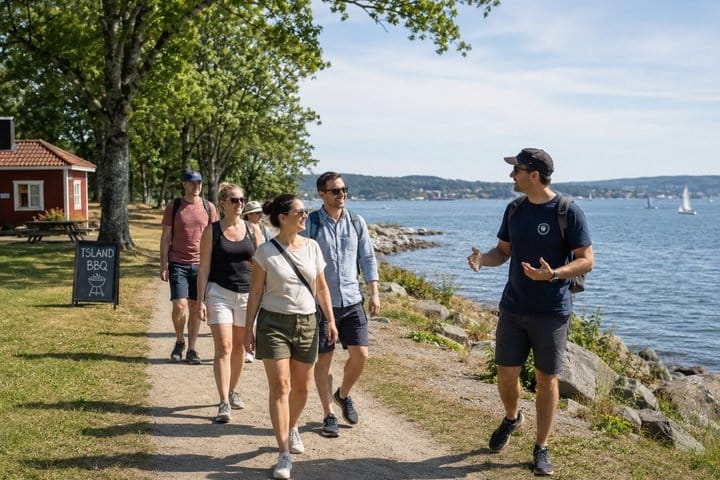 Discover Hovedoya with Oslo Ferry Journey 5