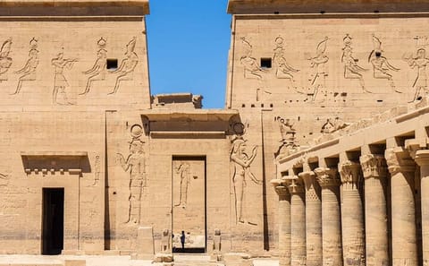 8-Day Cultural Tour of Cairo, Luxor, and Aswan