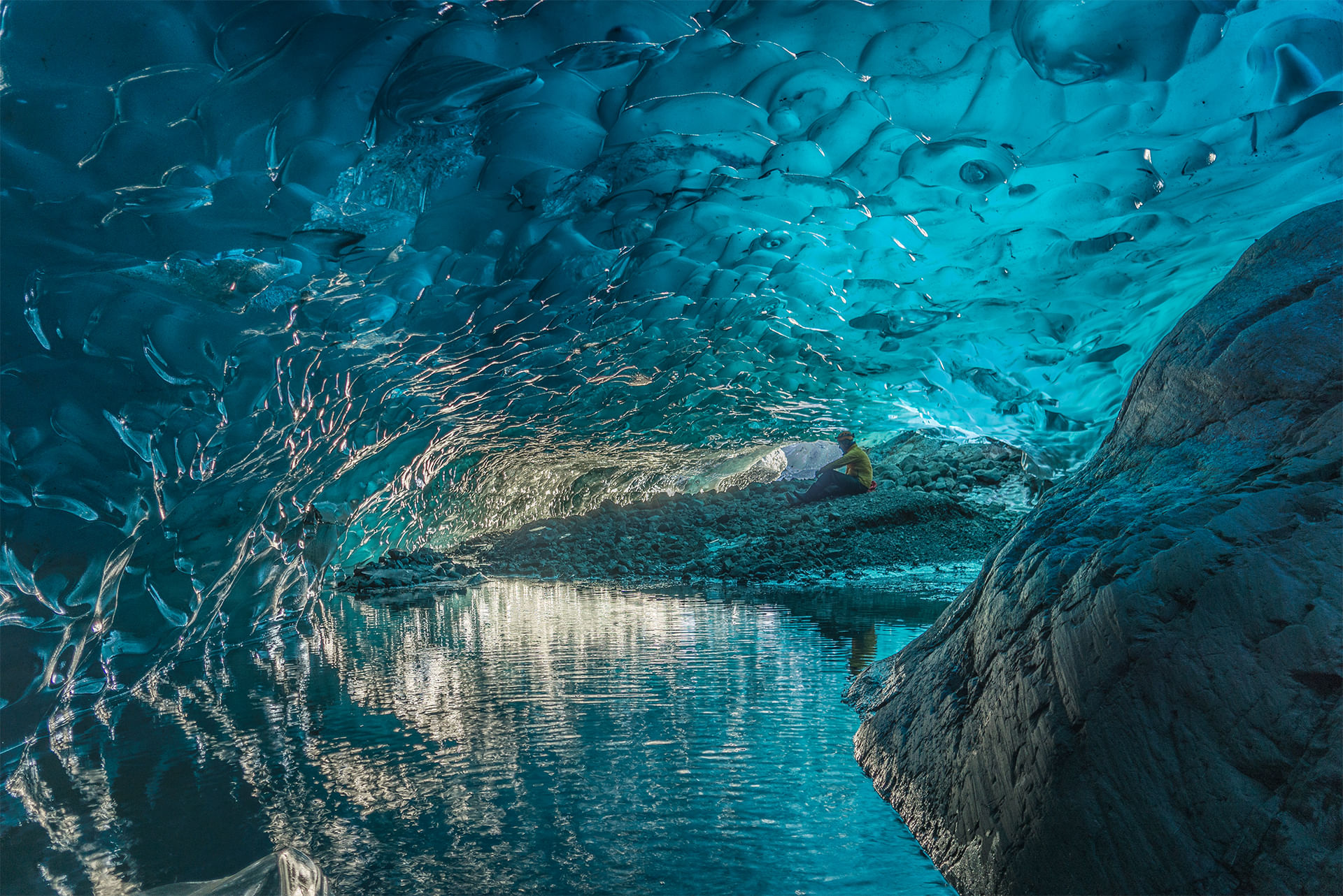 Ice cave - Adventures Dream