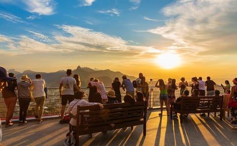 Rio de Janeiro: Christ the Redeemer, Sugarloaf, and Ginga Show Tour