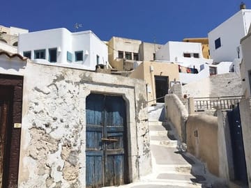 Private ATV and Minivan Tour of Akrotiri and Fira, Santorini
