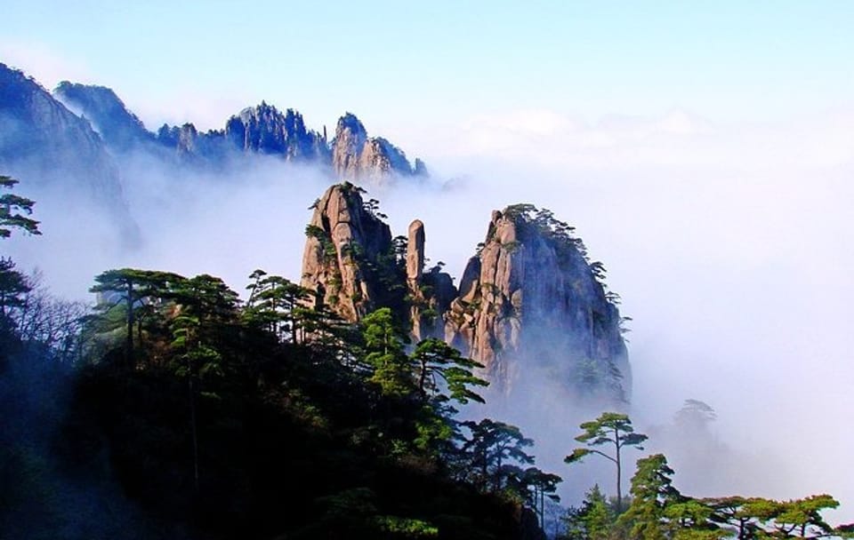 Private Huangshan Sunrise Photography Tour