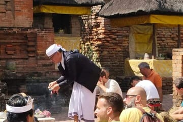 Full Day Bali Private Tour of Raja Amlapura Lunch and Dinner