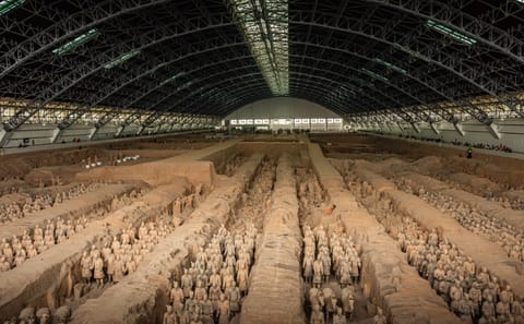 Xian: One-day tour of the eastern route (Terracotta Warriors + Huaqing Palace)