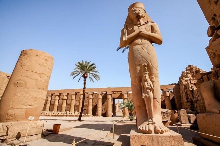 Full-Day Private Tour to Cairo from Hurghada by Bus