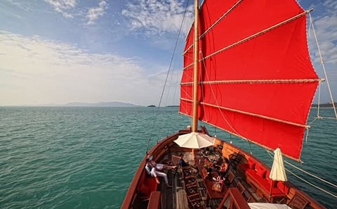 Ko Samui Luxury Boat Day Cruise with Snorkeling