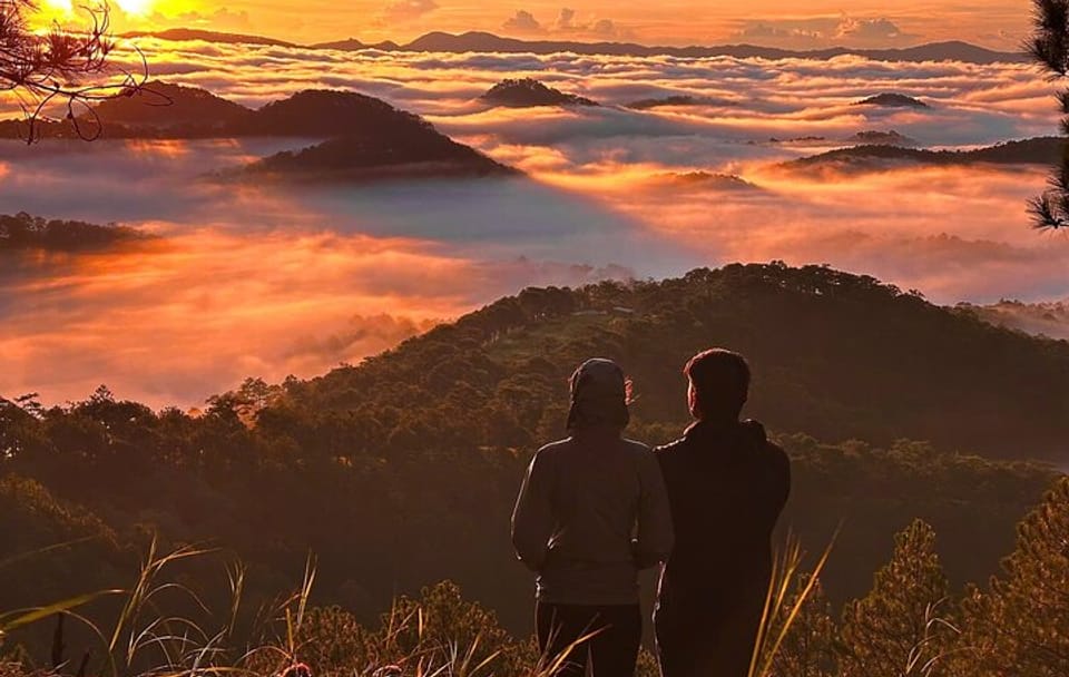 Sunrise Trekking and Cloud Hunting at Hon Ho Mountain, Dalat