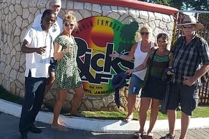 Bluehole and Rick's Cafe Combo Tour from Montego Bay Resorts 
