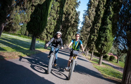 Appian Way Bike Tour with Aqueducts and Catacombs Option
