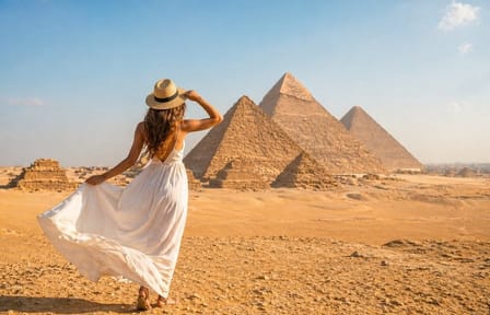 Private Camel Ride and Nile Lunch at Giza Pyramids