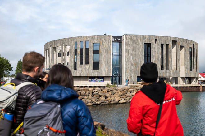 Akureyri City Walk with Local Food photo 2