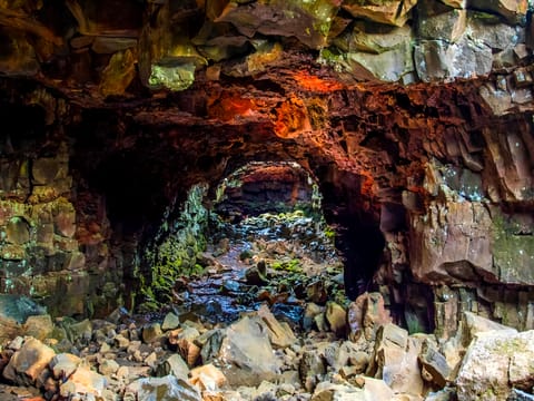 Lava Tunnel Tour (Back to Back), photo 3