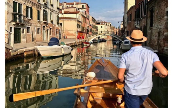 Private Venetian Lagoon Experience: Row Venice like a Local