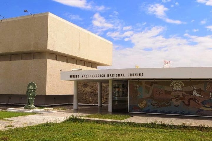 Private Tour: Bruning National Archeological Museum