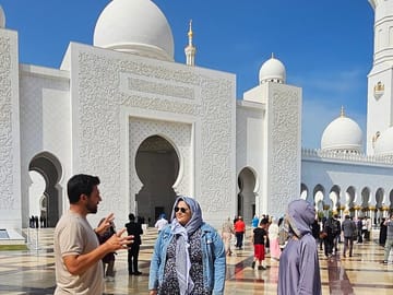 Private Full-Day Abu Dhabi Sightseeing Tour from Dubai