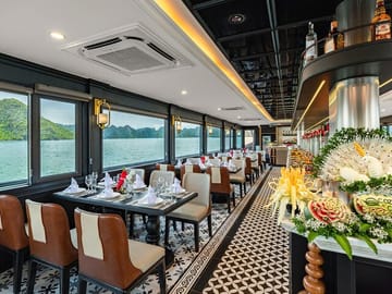 Cozy Bay Premium Cruise – Halong Bay Luxury 1 Day - BUFFET LUNCH