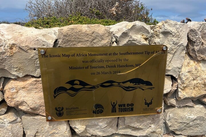 Cape Agulhas, Full-Day Private Tour & Wine Tasting from Cape Town