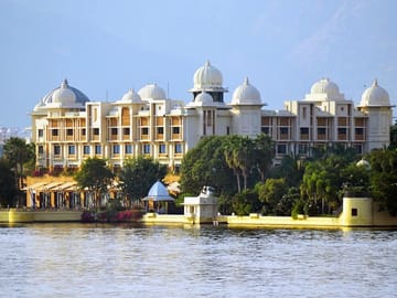 Cultural Heritage Tour from Ahmedabad to Udaipur