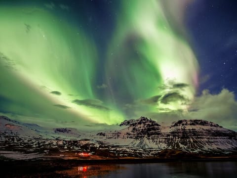 Iceland Northern Lights Tour Magical Winter Night Experience, photo 2
