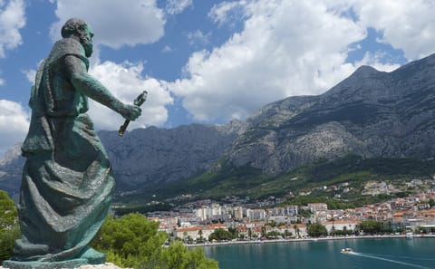 Makarska Cliffview Adventure Tour from Split