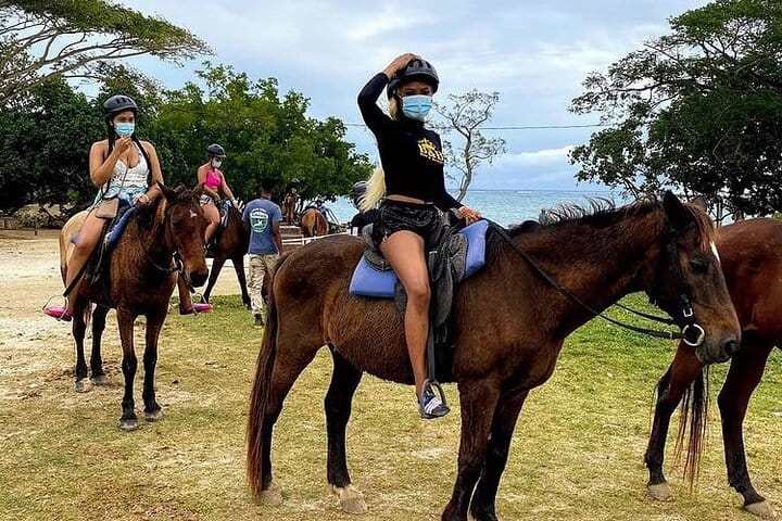  Horseback Riding and Tour from Montego Bay  10