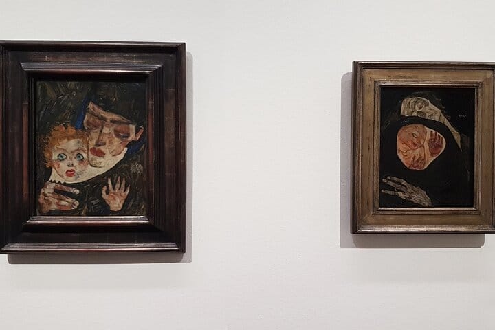 Private Themed Tour of the Leopold Museum with an Art Historian: "All You Wanted to Know About Egon Schiele but Were Afraid to Ask" 4