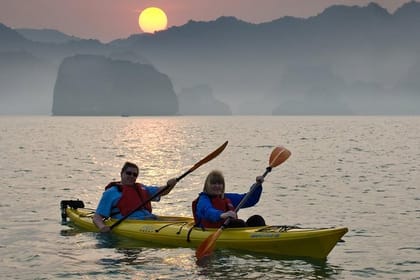 Halong bay luxury cruise 2D/1N: Titop island, Surprise cave, Kayaking, Swimming