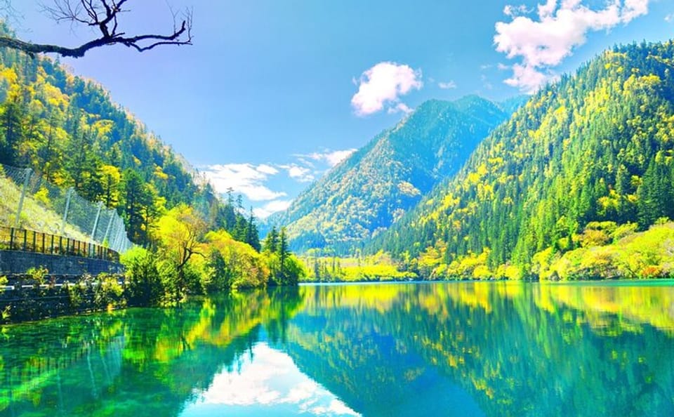 3-Day Private Adventure Tour in Jiuzhaigou National Park