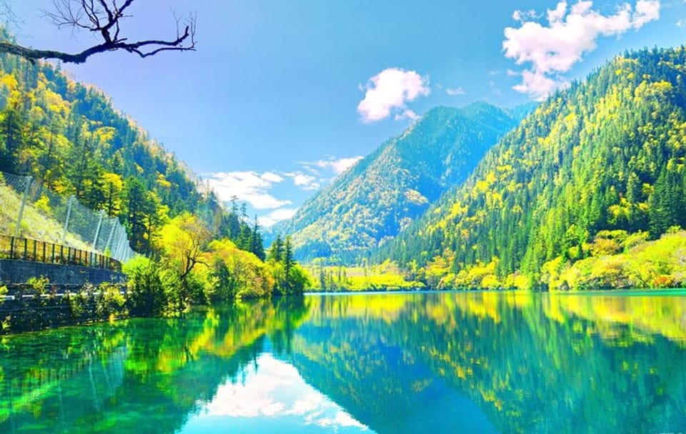3-Day Private Adventure Tour in Jiuzhaigou National Park