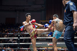 Real Muay Thai Boxing Show at Rajadamnern Stadium