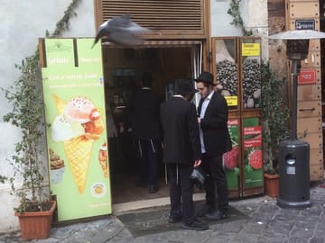 Private Jewish Ghetto Walk and The Influence in Roman Cuisine