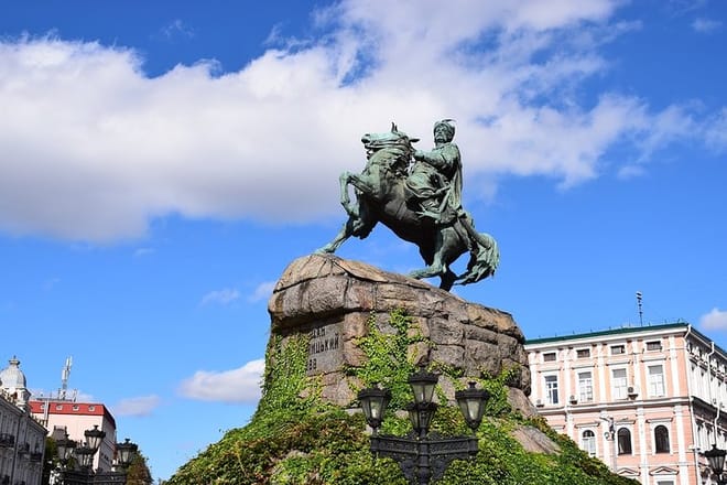 Kiev Private Walking Tour with a Professional Guide photo 5