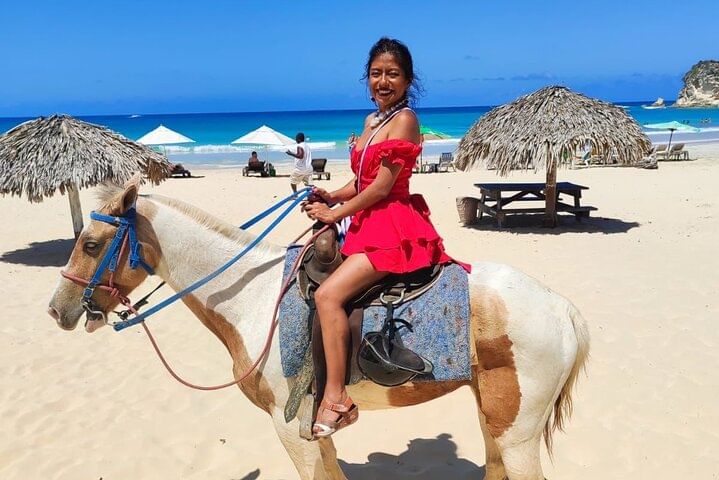 Punta cana Horseback vive la experiencia reserva hoy mismo