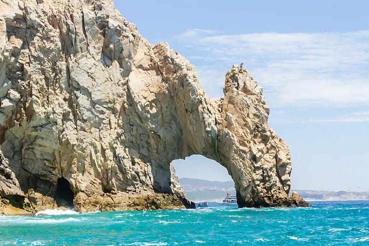 Marvel at the stunning natural rock formation of El Arco a true Cabo landmark.