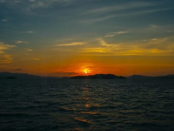 Khao Sok 3-Day 2-Night Adventure Escape with 7 Meals