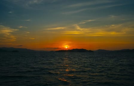 Sunset Seafood Dinner Cruise in Phang Nga Bay, Phuket