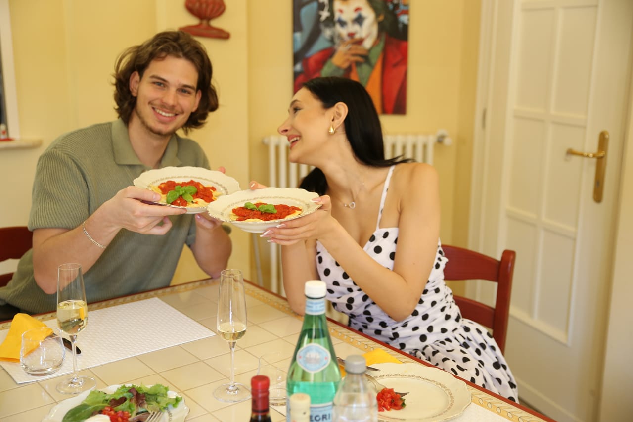 Civitavecchia 3-in-1 Italian Experience: Pasta, Tiramisu & Live Piano Music 4