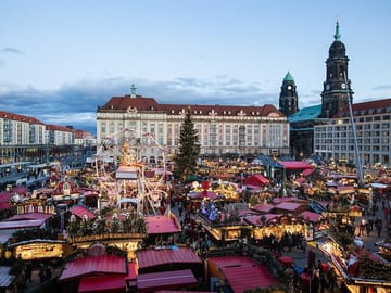 Walking Tour of Dresden's Historic Striezelmarkt Christmas Market