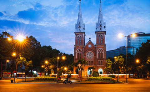 12-Day North to South Vietnam Adventure Tour