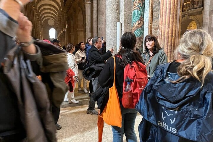 Guided tour Old town, Cathedral and Museum 8