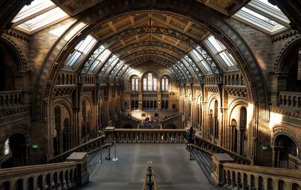 Self-Drive Tour of Iconic UK Destinations from London
