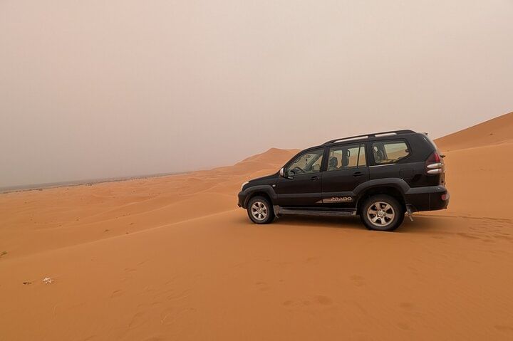 Sunrise Desert Walk in Merzouga with Local Guide & Photography Help