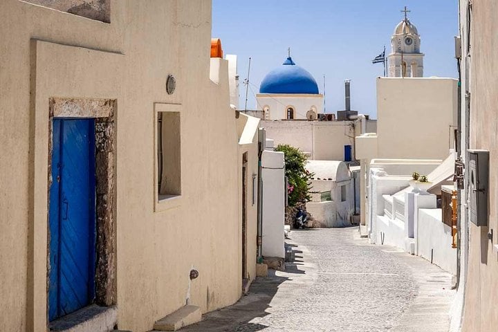 Santorini organised day tour 5 hour 5
