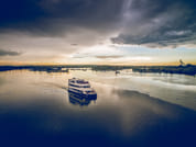 Victoria Falls: Luxury Cruise - Signature Deck 9