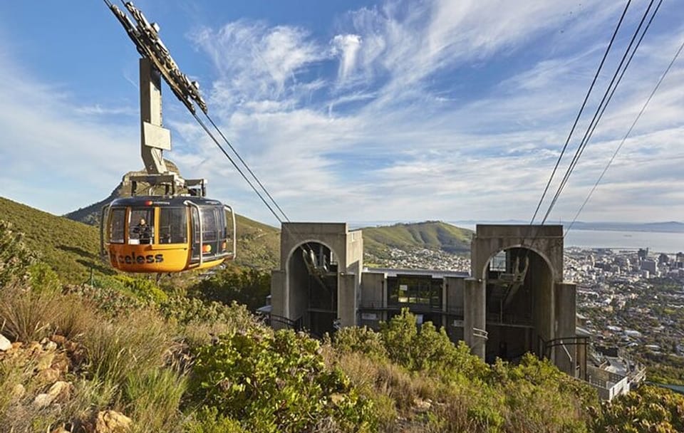 Robben Island & Table Mountain Tour – Tickets & Transfers