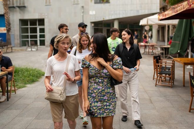 Barcelona Walking Tour: Gaudí, Gothic Quarter & 15+ Gems