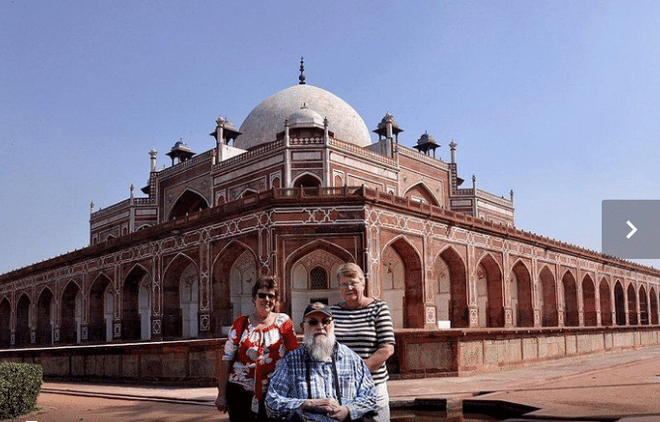 A Experience with Taj Mahal, Fort & Desert 10