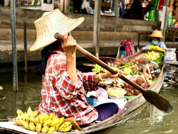 Floating and Railway Market Tour in Bangkok